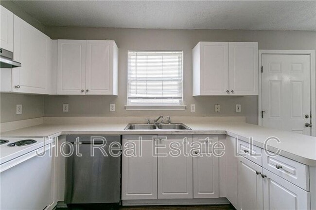 Foto del edificio - 256 Turnstone Rd