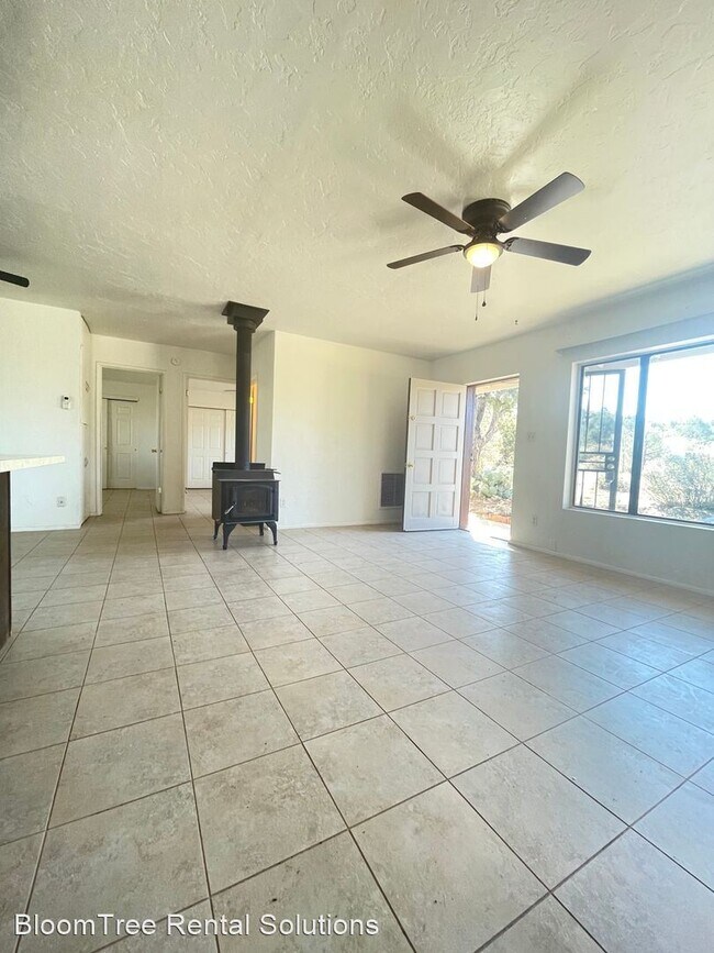 Building Photo - 2 br, 1 bath House - 12765 N Williamson Va...