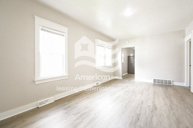 Foto del edificio - 1806 S Taylor St