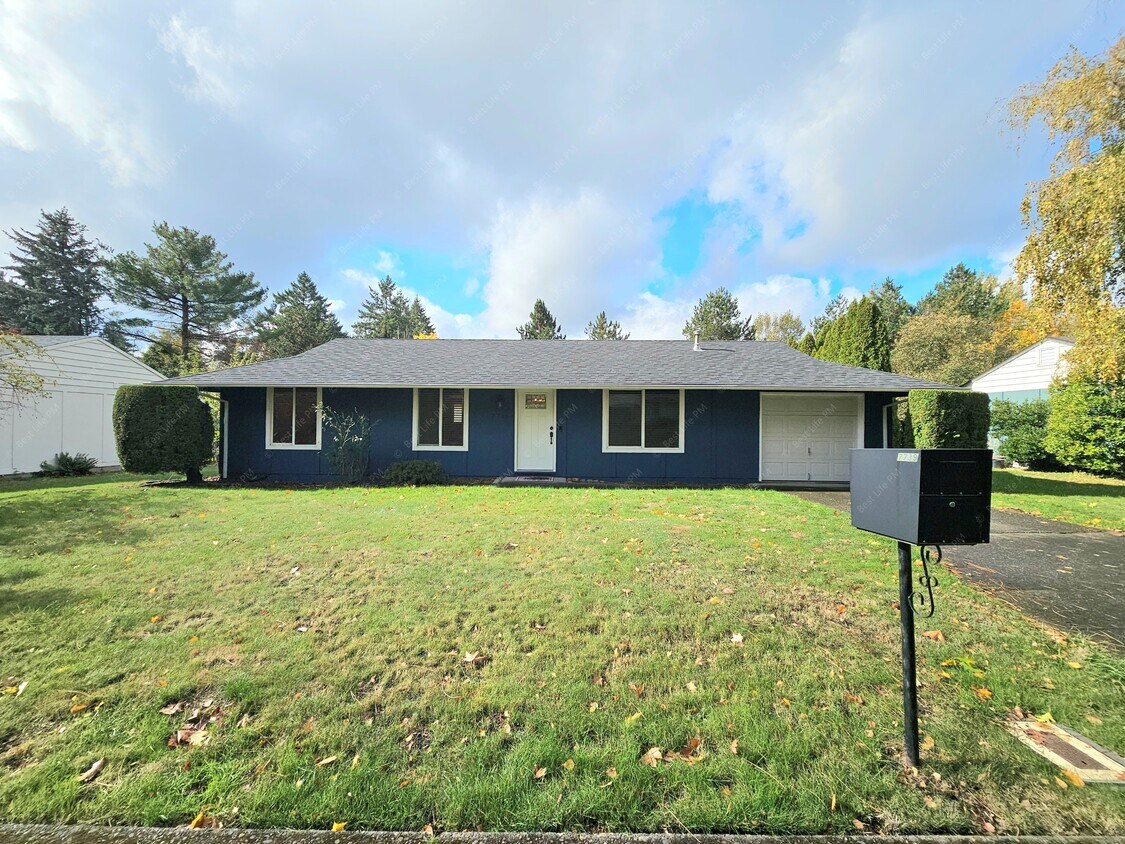 Primary Photo - 7739 SE 101st Ave