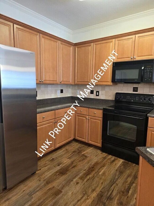 Foto del edificio - 5103 Regency Ct