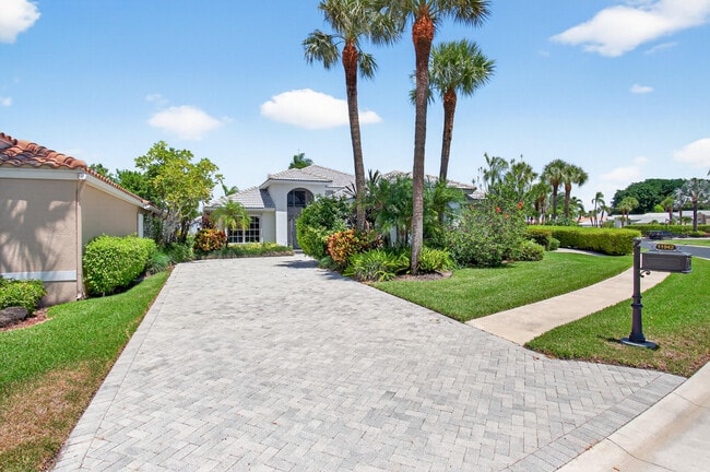 Building Photo - 11942 Fountainside Cir