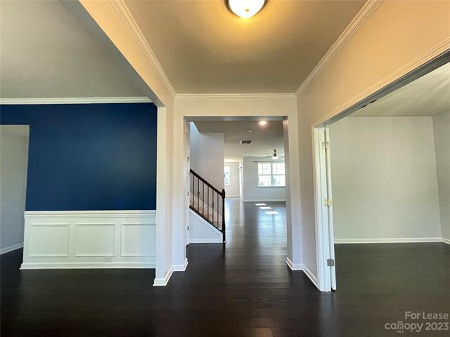 Building Photo - 3001 Kensley Dr