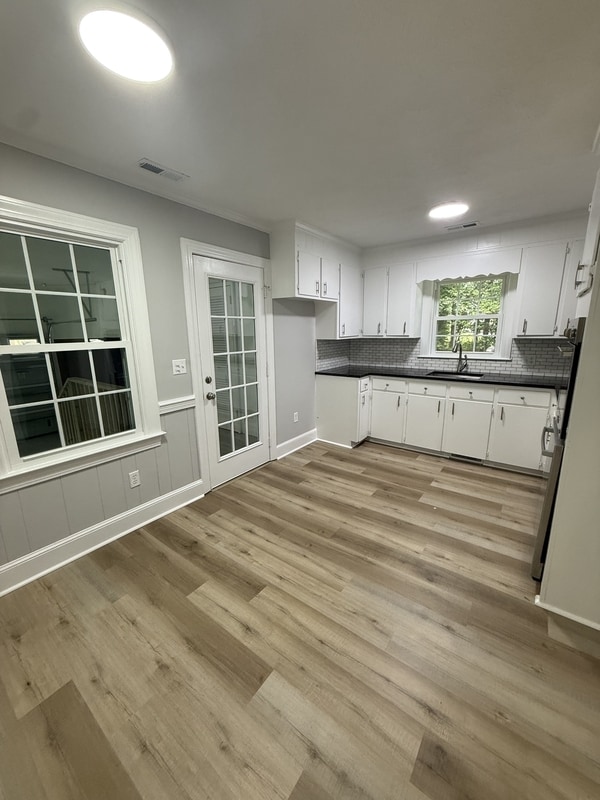 Building Photo - 117 Greenwood Dr