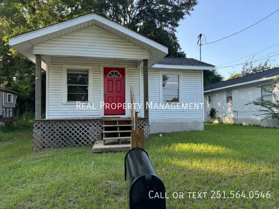Primary Photo - 2054 Andrews St.