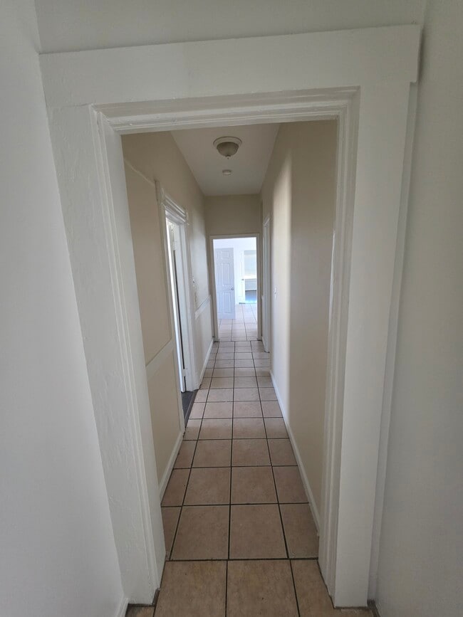 Building Photo - 3451 Salisbury St