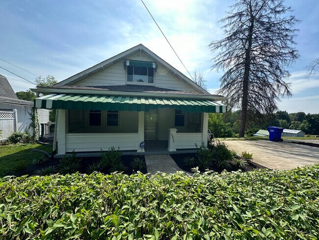 Foto del edificio - 5972 Heckert Rd