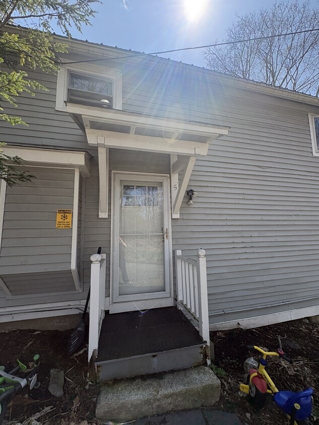 Photo - 410 Old Montague Rd (Amherst, MA)