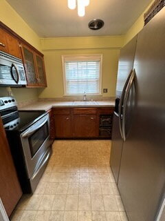 Foto del edificio - GREAT AREA! GREAT 1 BDRM APT! GREAT DEAL!