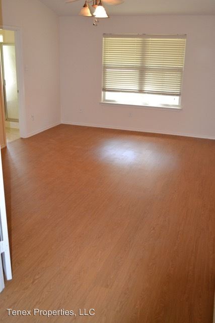 Foto del edificio - 3 br, 2 bath House - 4024 Enchanted Rock Cv