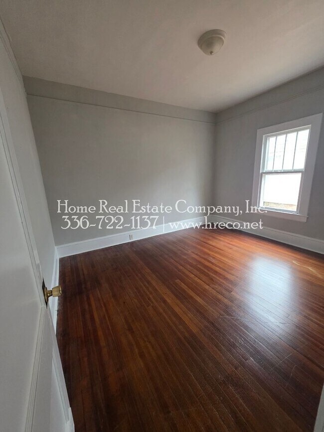 Foto del edificio - 208 Clayton St