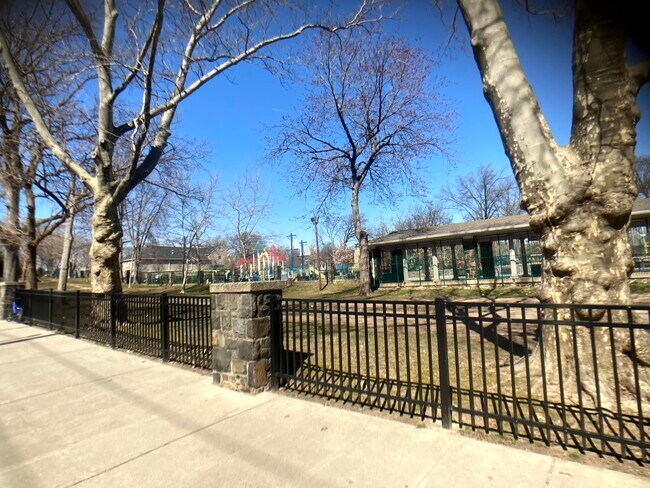 Foto del edificio - 311 79th St