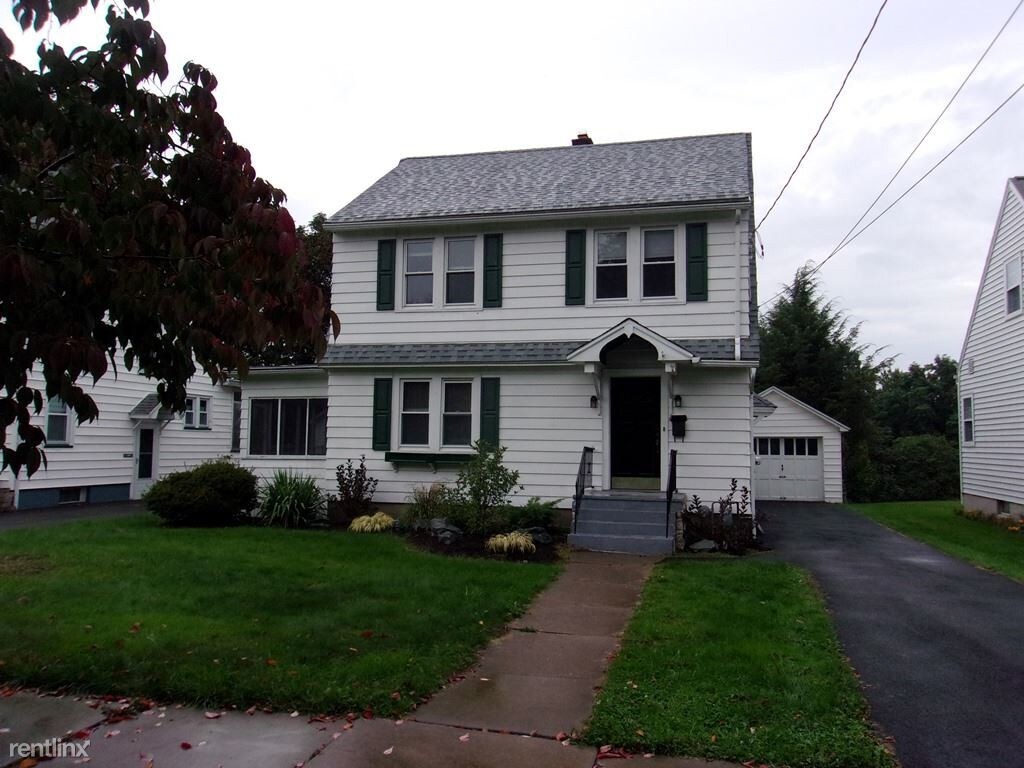 Primary Photo - 4 Kendall Ave