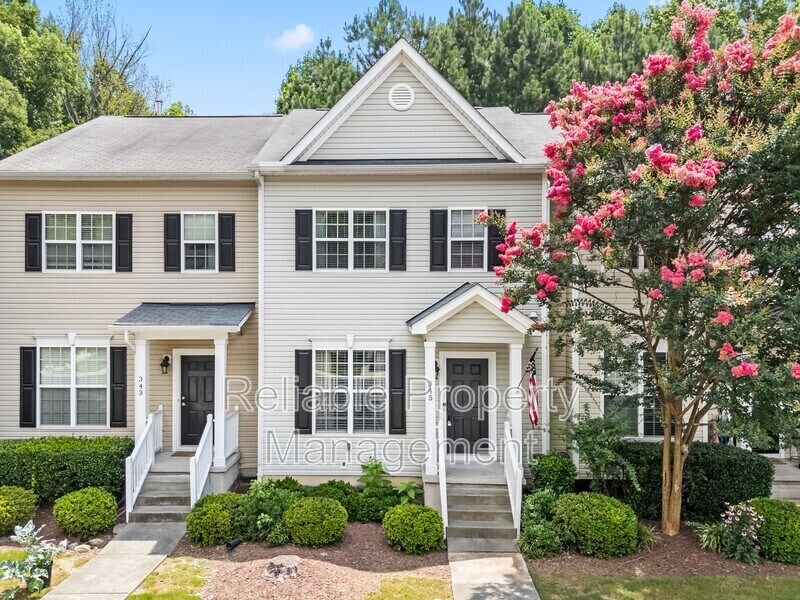 Foto principal - 345 Anterbury Dr