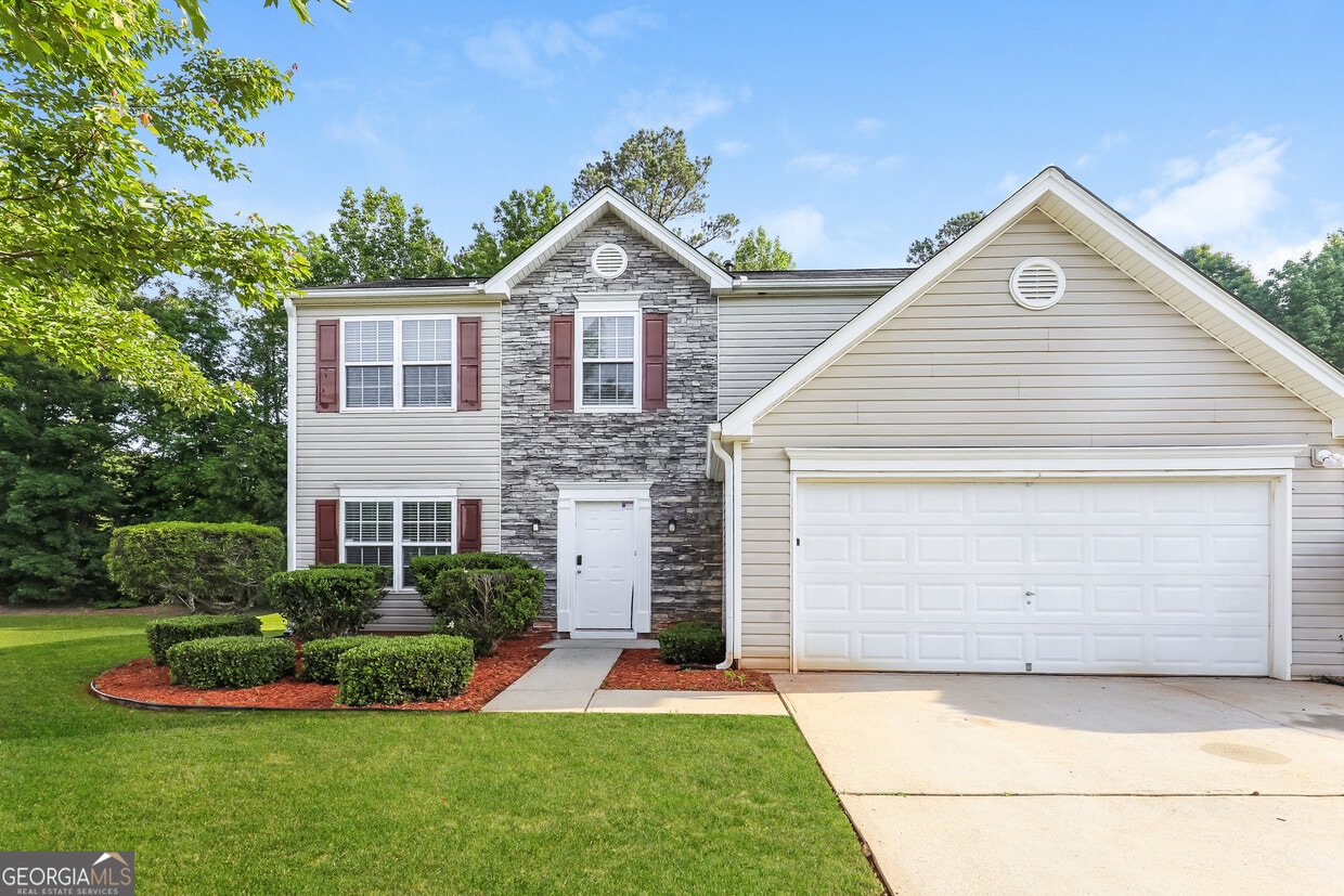 Foto principal - 5102 Saddle Creek Cir