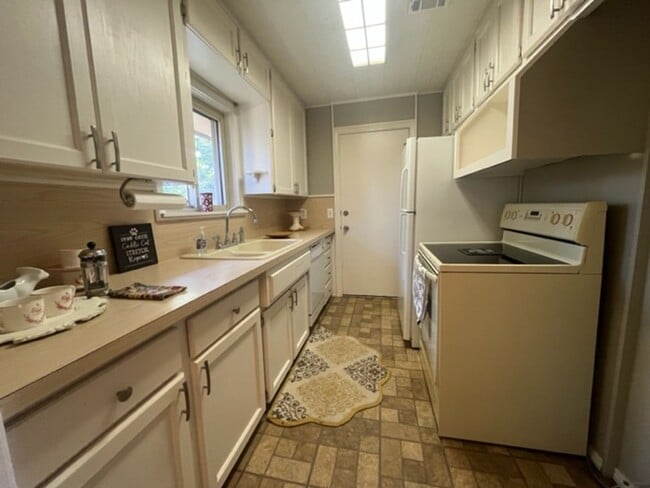 Foto del edificio - 2816 Orlando Rd