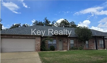 Building Photo - 6140 Rachelle Dr