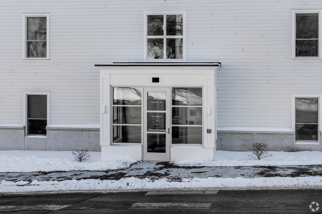 Building Photo - The Uptown