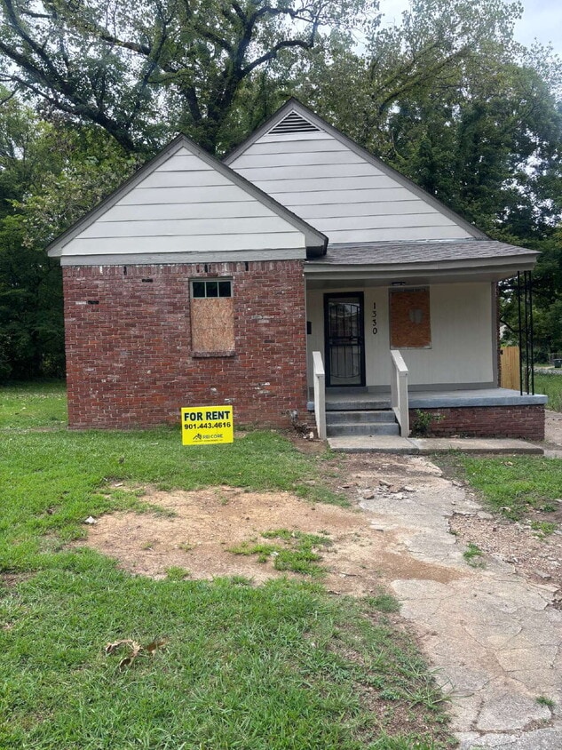 Photo - "4-Bedroom Home with 2 Baths at 1330 McMillan Street, Memphis!"