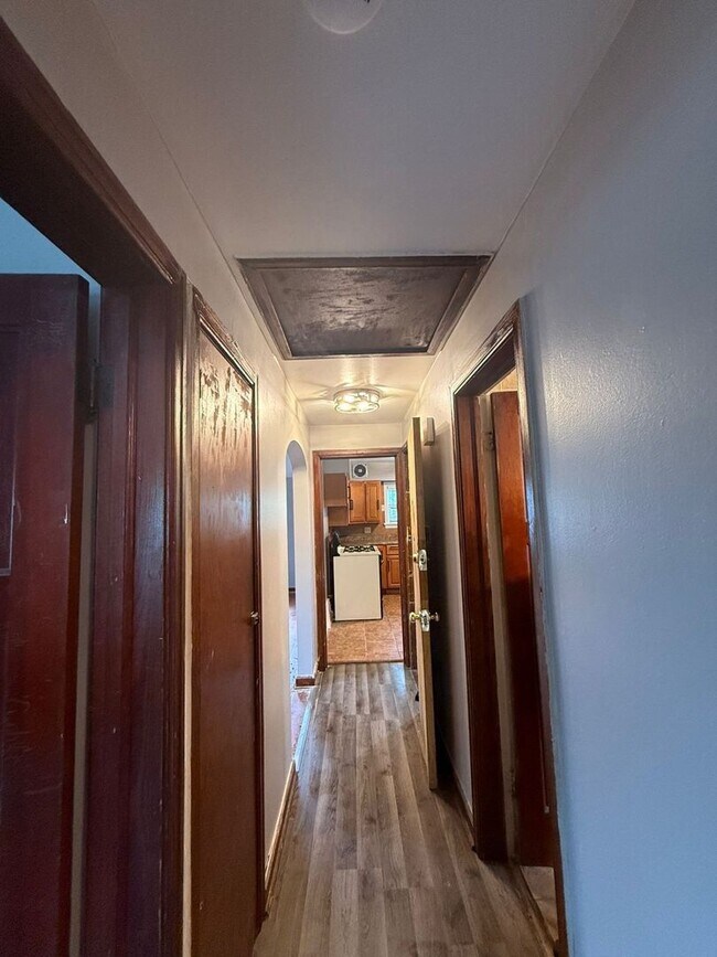 Foto del edificio - 5321 N 53rd St
