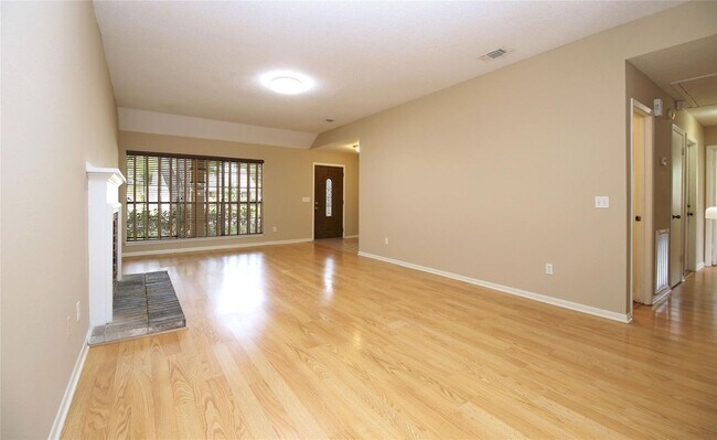 Foto del edificio - 18203 Brooknoll Dr