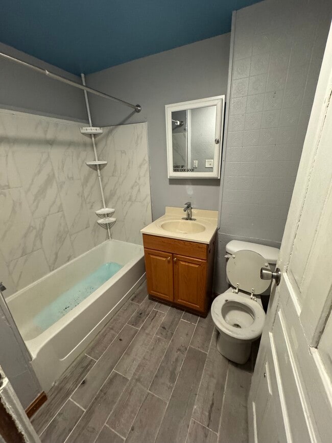 Foto del edificio - 339 N 8th St