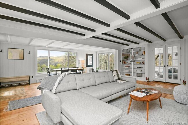 Building Photo - 41 Botsford Rd