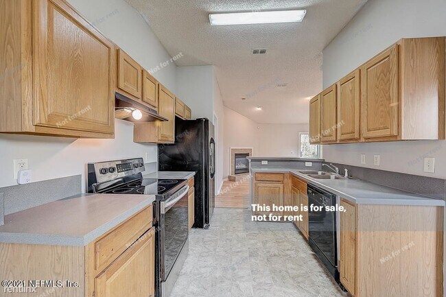 Building Photo - 3 br, 2 bath House - 6545 Hannah Stables Dr