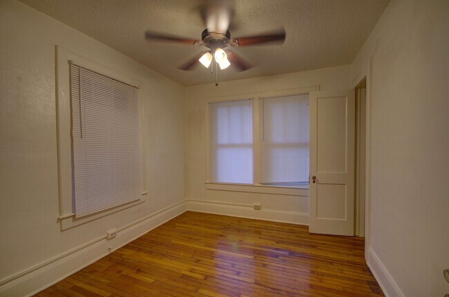 Foto del edificio - 4015 N Seminole Ave