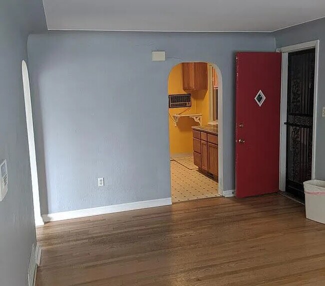 Foto del edificio - 2900 N Glencoe St
