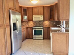 Building Photo - 5535 Eton Ct