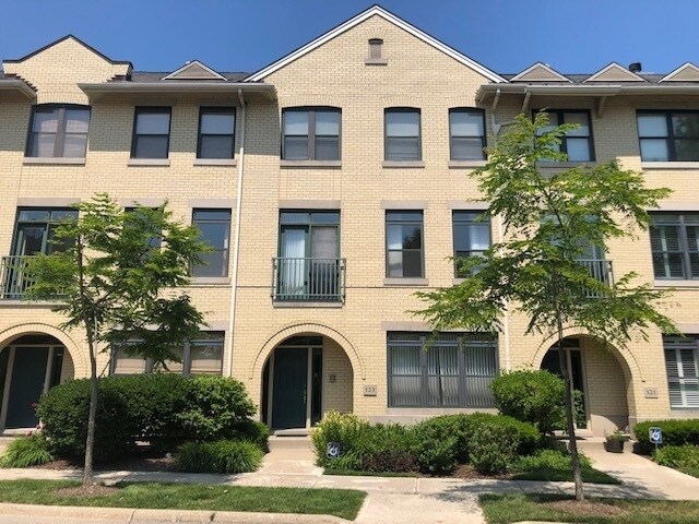 Foto principal - 123 Whistler Rd