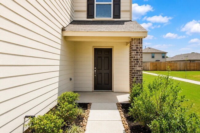 Building Photo - 22554 Pinecone Forest Ln