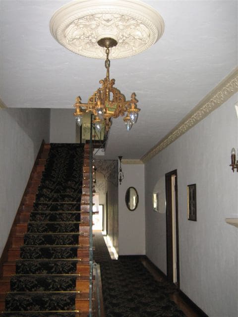 Foto del edificio - 415 N Sycamore Ave