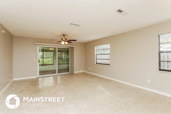 Building Photo - 1021 Coronado Dr