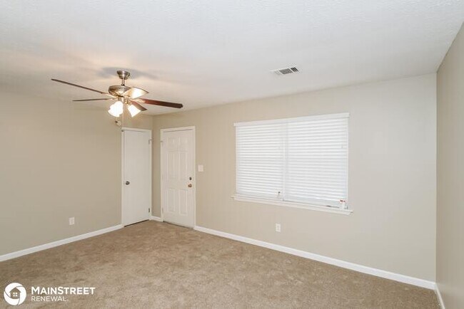 Foto del edificio - 6243 Moss Rock Dr, Pinson, AL 35126