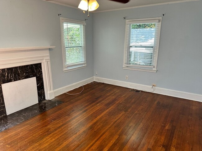 Photo - Cozy 2 Bedroom Home in Oakhurst!