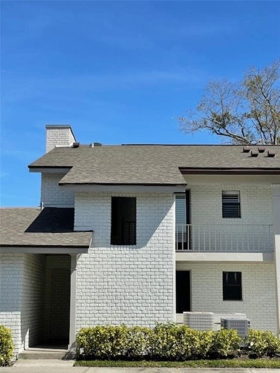Building Photo - 2868 Plaza Terrace Dr