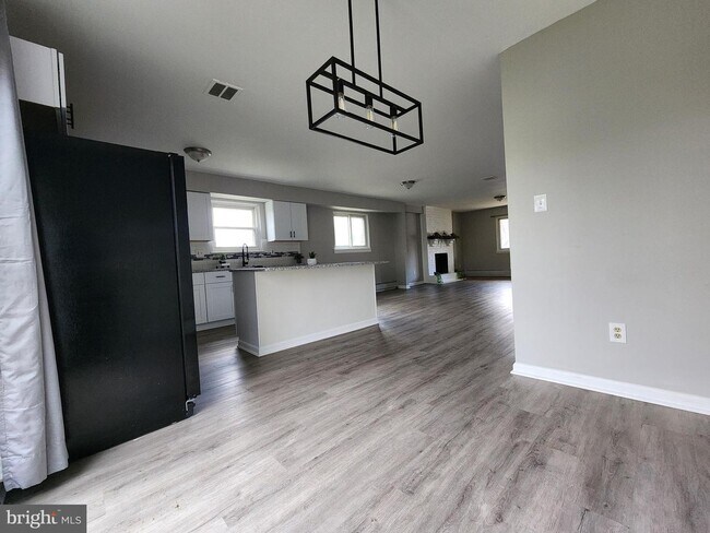 Foto del edificio - 1101 Walnut Ridge Dr