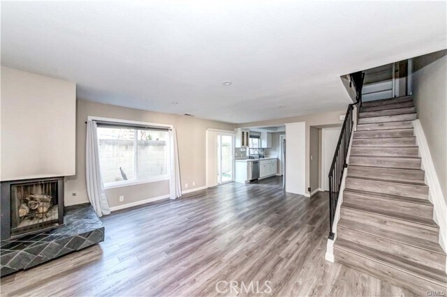 Foto del edificio - 609 Sartori Ave