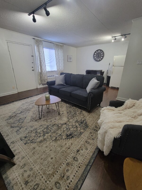 Foto del edificio - 2755 Jersey Ave