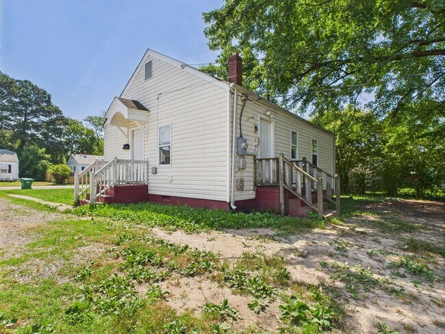 Foto del edificio - 2420 Gordon Ln