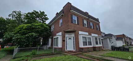 Building Photo - 7000 Dunbar Rd