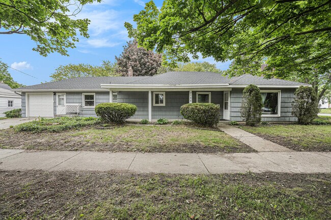 Foto del edificio - 2566 Spring Ave NE
