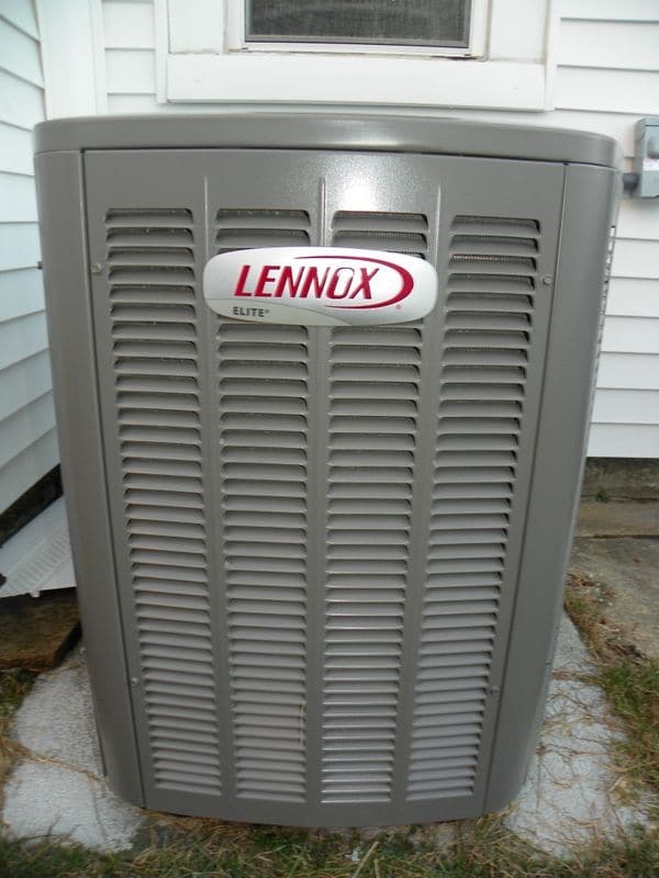 Building Photo - 105 17th Ave