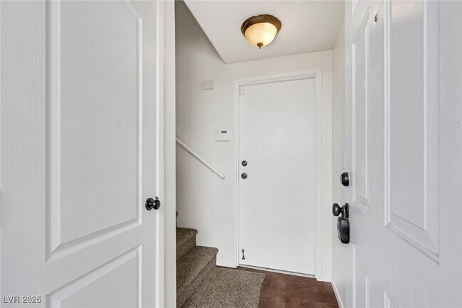 Foto del edificio - 9901 Trailwood Dr