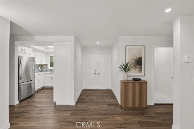 Building Photo - 2354 Via Mariposa W