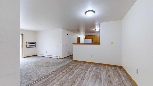 Building Photo - Stoneridge Apartments