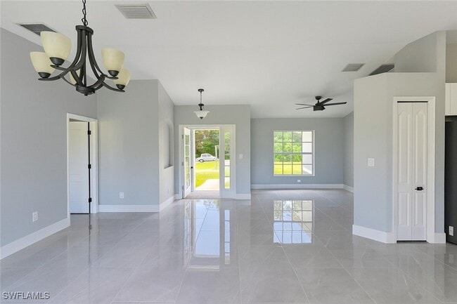 Foto del edificio - 116 Ridgemont Dr