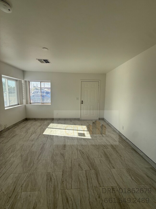 Foto del edificio - 316 S Oswell St